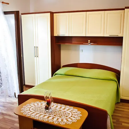 Guest house House Iliskovic Hvar Town