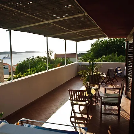 House Iliskovic Affittacamere 3*