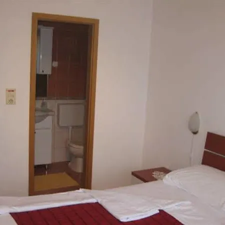 House Iliskovic Guest house 3*